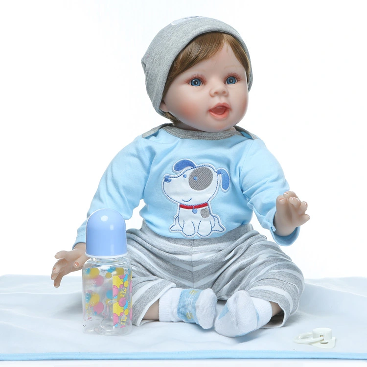 Handmade Silicone Vinyl Reborn Baby Boy 22&prime;&prime;/55 Cm Lifelike Babies Doll with Lovely Clothing Kids Birthday Xmas Gift